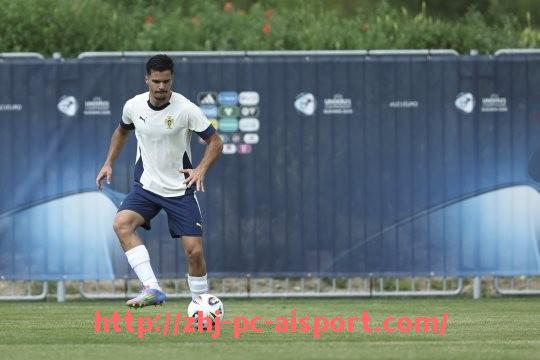 爱体育-NBA解说员与赛事分析